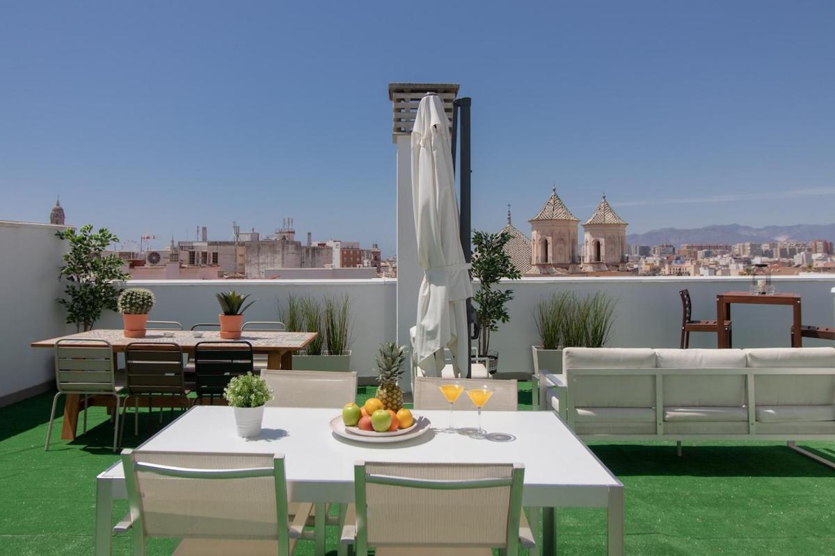 מאלגה C56 - Studio With Amazing Terrace In The Centre מראה חיצוני תמונה
